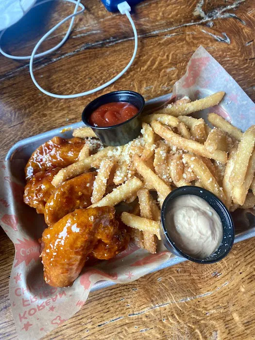 Mad for Chicken Newark Picture 1