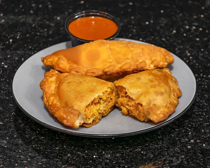 Royal chicken & biscuit Picture 2