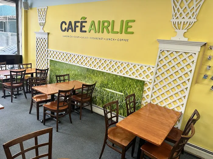 Cafe Airlie Picture 6