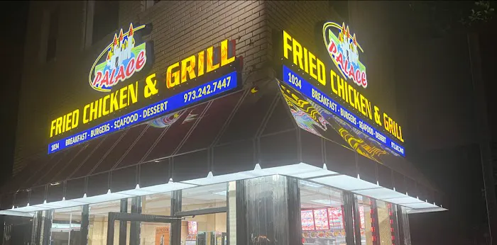 Palace Fried Chicken And Gyro Picture 1