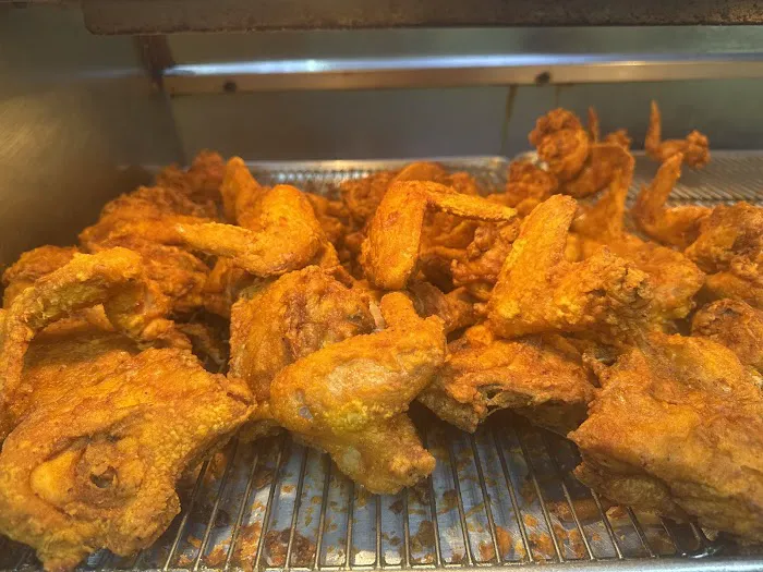 Palace Fried Chicken And Gyro Picture 8