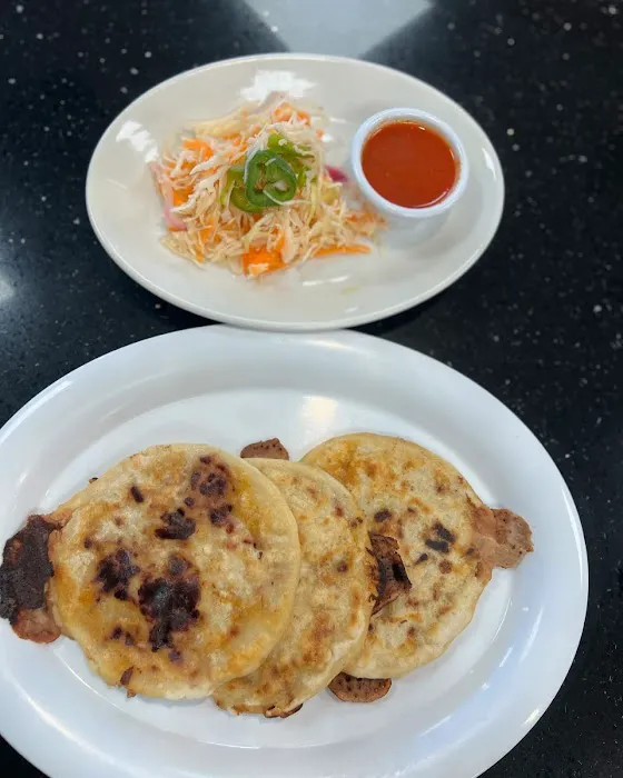 Justin’s BBQ & Cafe Picture 10