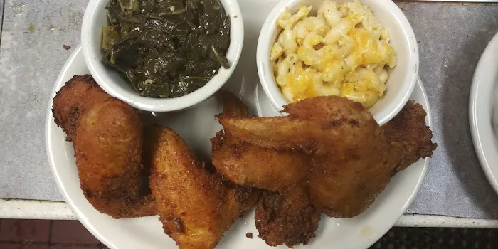 Betty Lee Jean’s Kitchen Picture 2