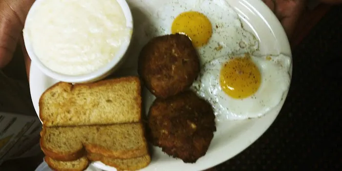 Betty Lee Jean’s Kitchen Picture 8