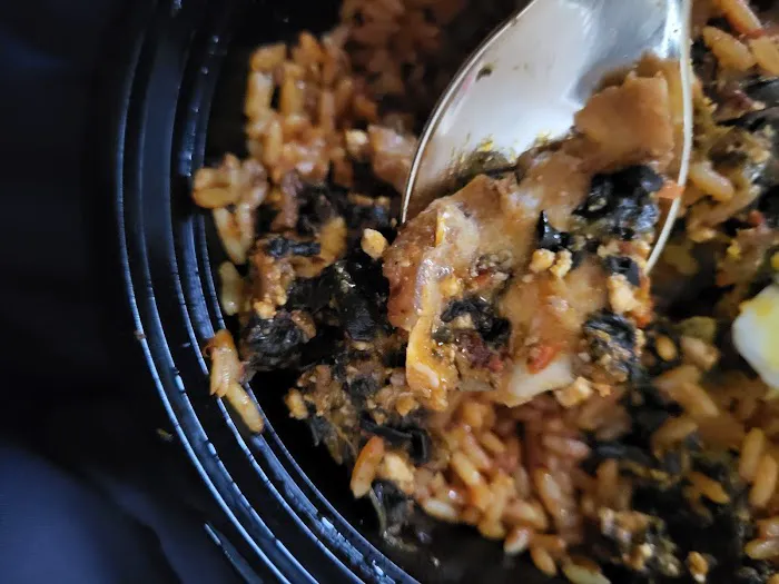 AGEGE BUKKAH RESTAURANT Picture 9