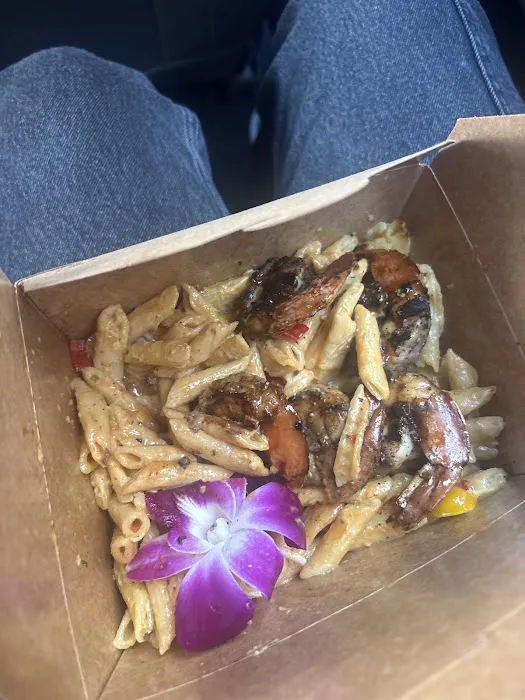 R'SZN Caribbean Jerk Center Picture 2