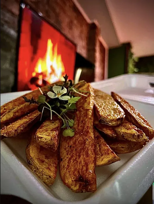 R'SZN Caribbean Jerk Center Picture 3