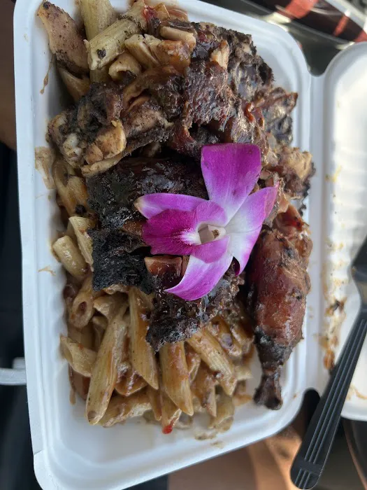 R'SZN Caribbean Jerk Center Picture 7