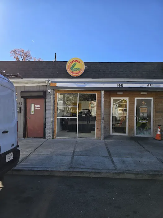 Salim's Hot & Tasty Picture 1