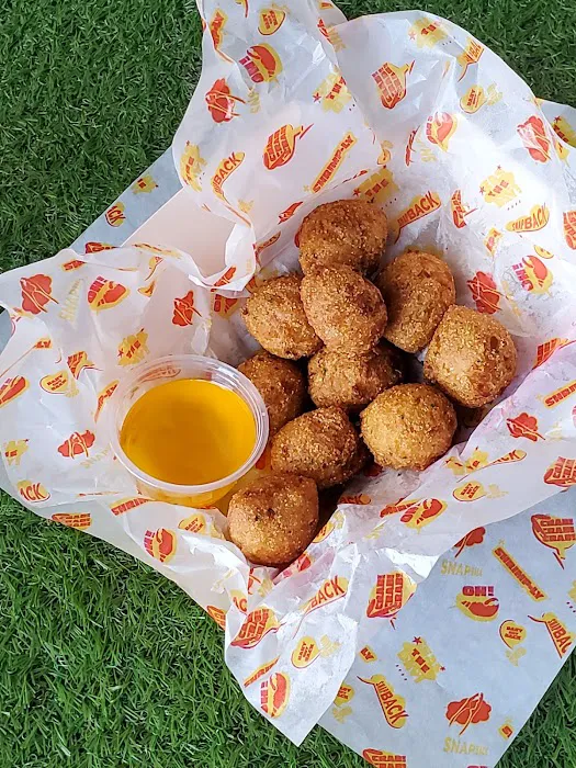 Snap Back Seafood Picture 1