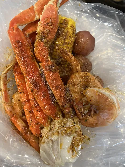 Snap Back Seafood Picture 5