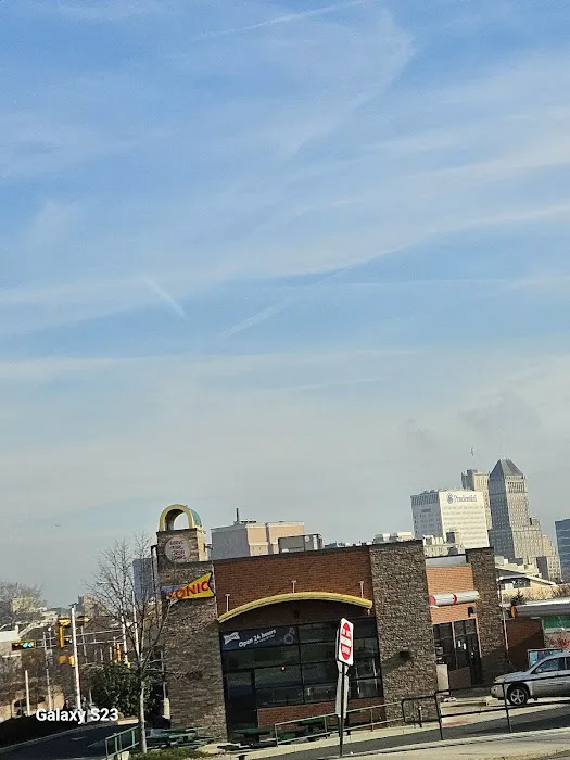 Sonic Drive-In Picture 10