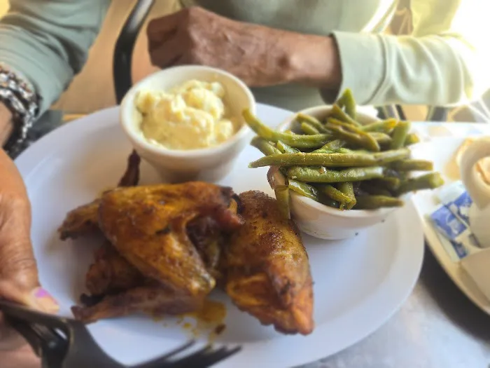 Vonda's Kitchen Picture 7