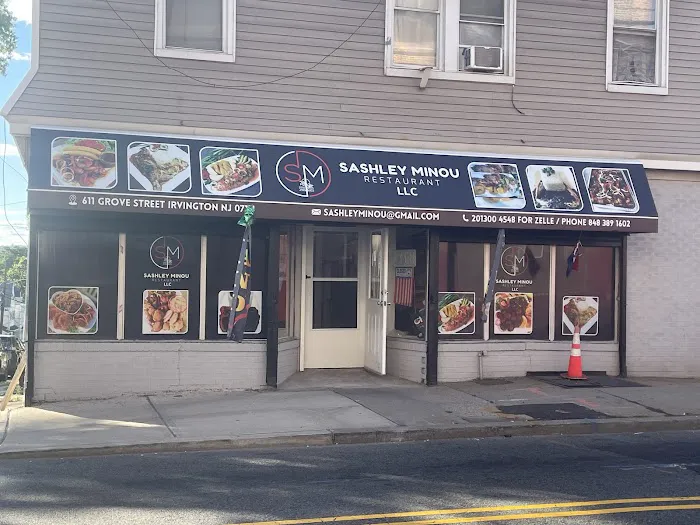 Sashley Minou Restaurant Picture 4