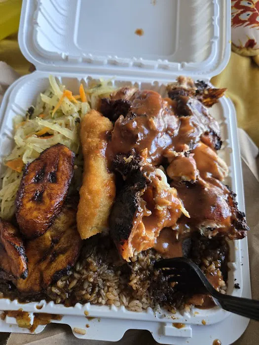 Royal Taste Caribbean Restaurant Picture 4