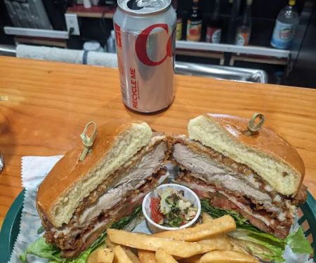 Red Reisa Grill and Catering