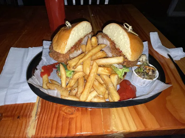 Red Reisa Grill and Catering Picture 6