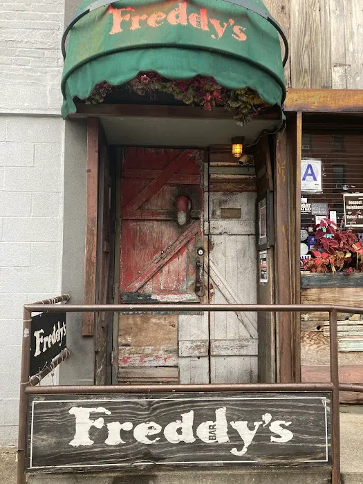 Freddy's Bar Picture 6