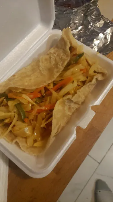 Little Ochi Picture 6