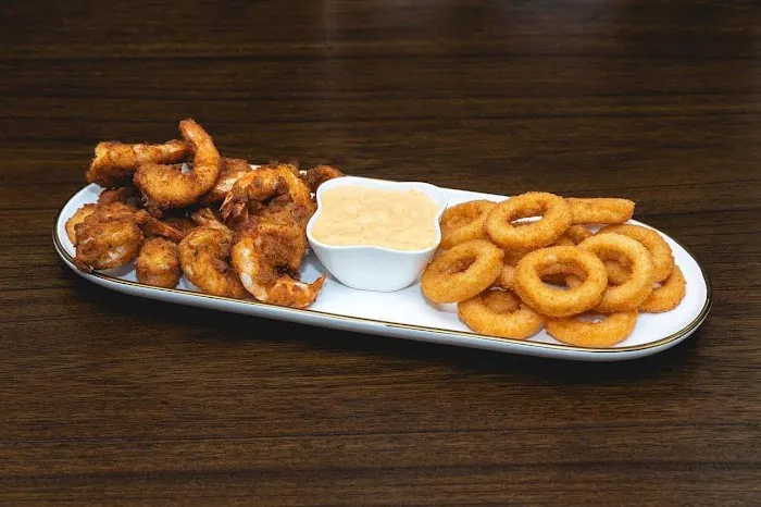 Golden Wings Fish & Chicken Picture 7