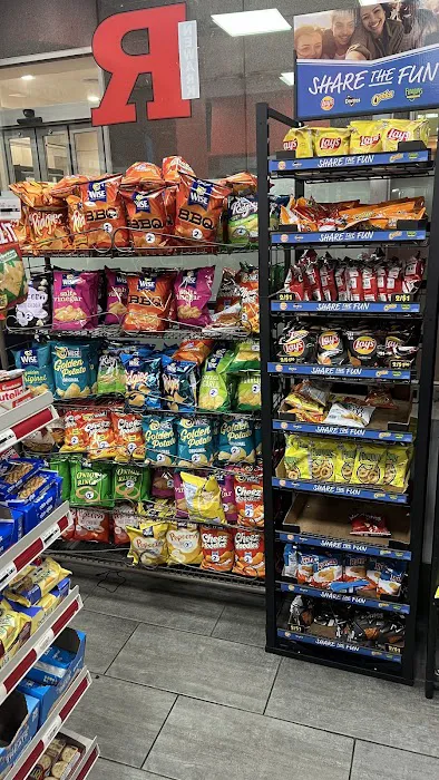 E-Z Market Picture 4