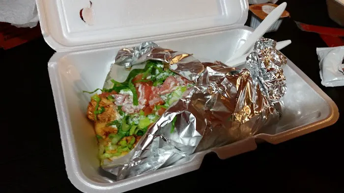 Bruno's Chicken & Waffles (halal) Picture 2