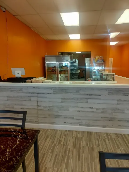 GG Caribbean Restaurant Picture 2