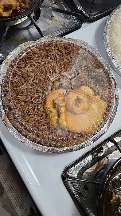 Aly's Restaurant Picture 1