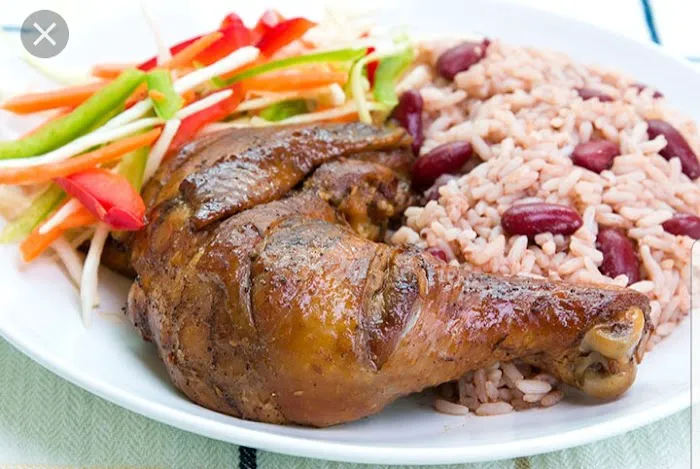 Aly's Restaurant Picture 7