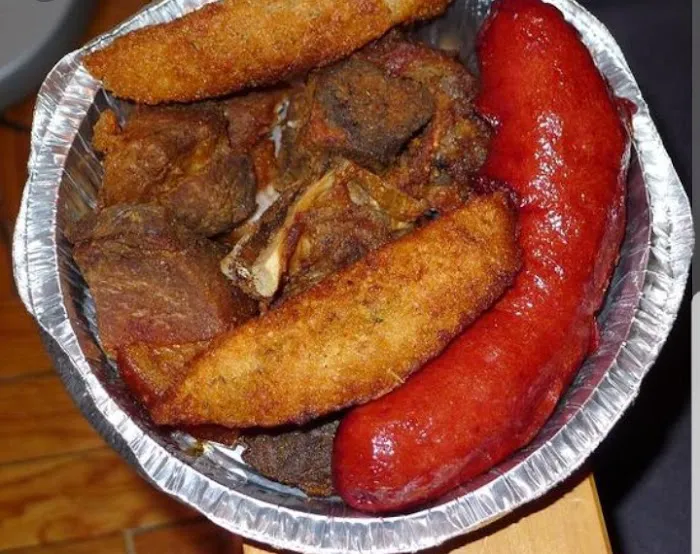 Aly's Restaurant Picture 10