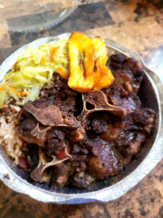 Jamrock Island Cove Restaurant Picture 10