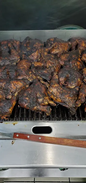 Jamrock Island Cove Restaurant Picture 7