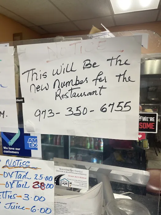 Jewel's Caribbean Cuisine Picture 6