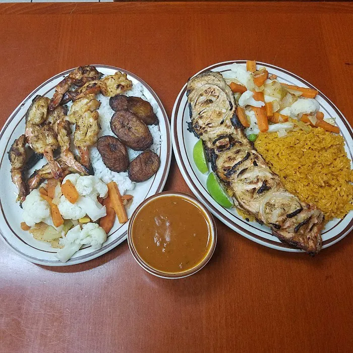 Dominy Restaurant and Bakery Picture 5