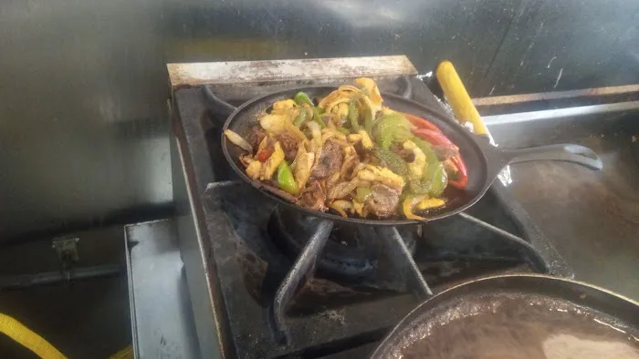 Chavelita's Restaurante y Panaderia Picture 6