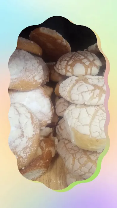 Chavelita's Restaurante y Panaderia Picture 5