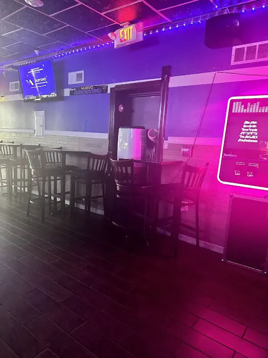 Nuevo Ejecutivo Bar & Lounge Picture 6