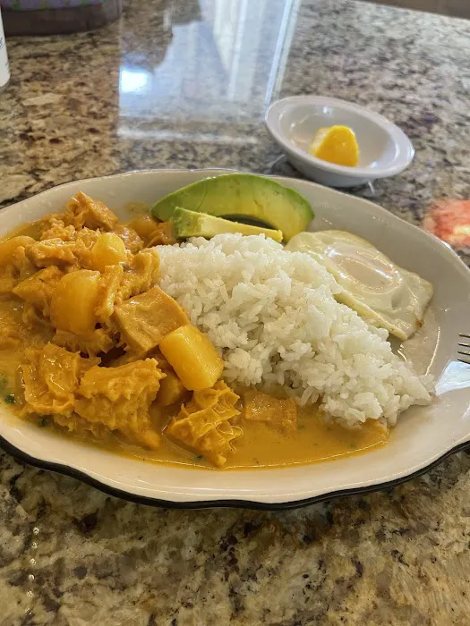 Latino's Restaurant Picture 9