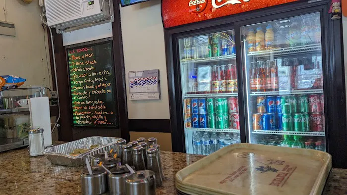 Latino's Restaurant Picture 4