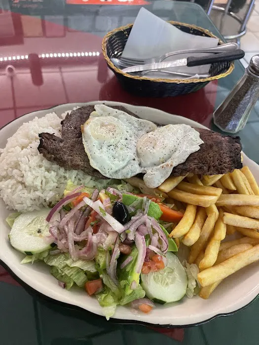 Latino's Restaurant Picture 3