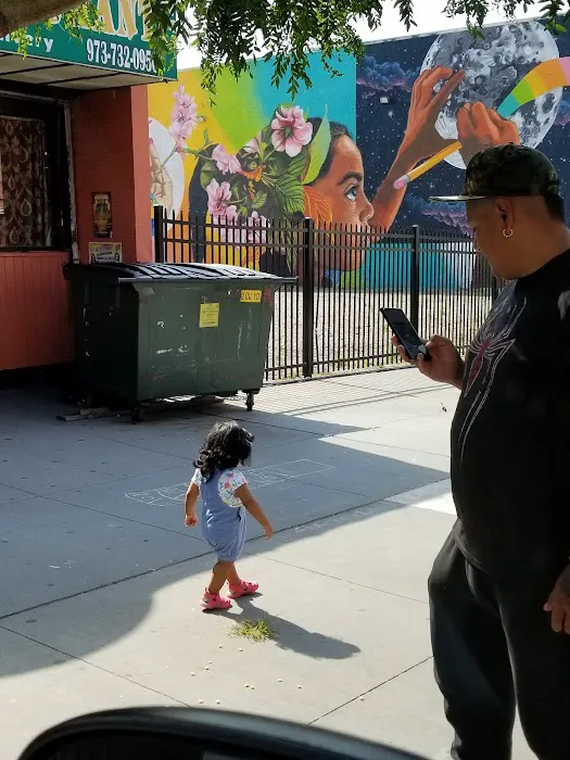 Los Primos Restaurante Picture 9