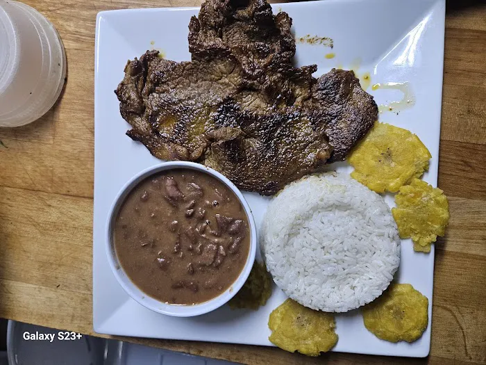 Sophia's Ecuadorian Food Restaurant Picture 1