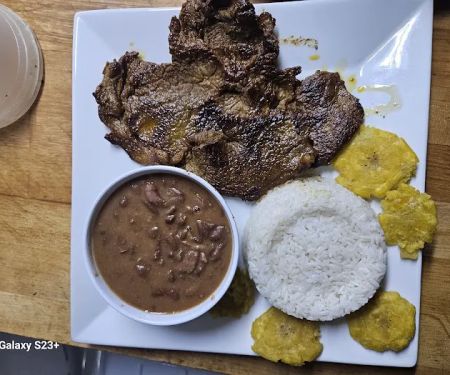 Sophia's Ecuadorian Food Restaurant