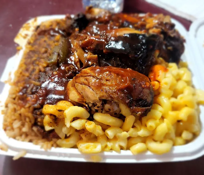 K & D Caribbean Jamaican & American Restaurant Picture 8