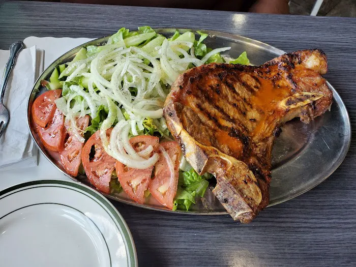 Burnet BBQ #4 Picture 6