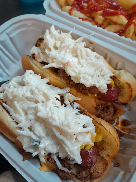 BUTTON'S KITCHEN LLC Picture 7