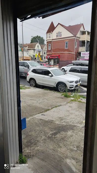 La Parada Dominicana/Santo Domingo Stop Restaurant Picture 1