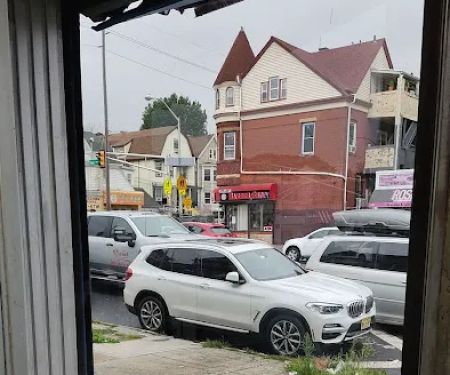 La Parada Dominicana/Santo Domingo Stop Restaurant