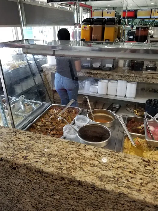 La Parada Dominicana/Santo Domingo Stop Restaurant Picture 2