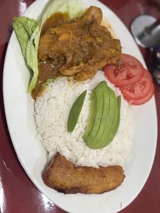 Ecuavilla’s restaurant food Picture 6